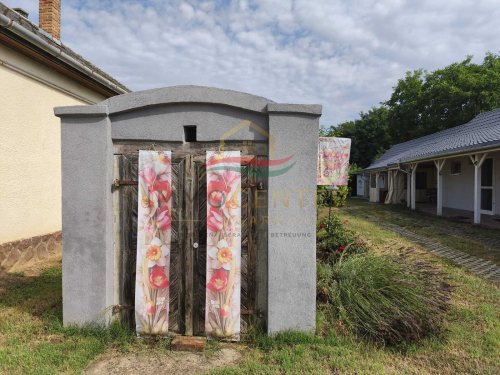 Komplett renoviertes Landhaus in ruhiger Lage (KK0727)