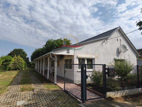 Komplett renoviertes Landhaus in ruhiger Lage (KK0727)