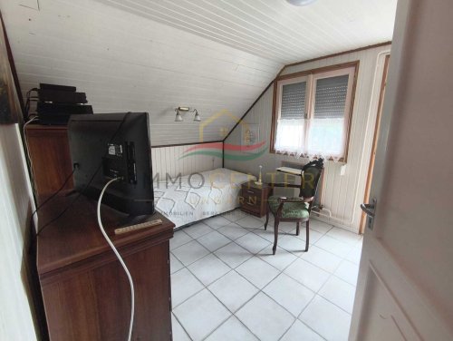 (AAA) Geräumiges Einfamilienhaus in einer ruhigen, grünen Wohngegend (KK1981)