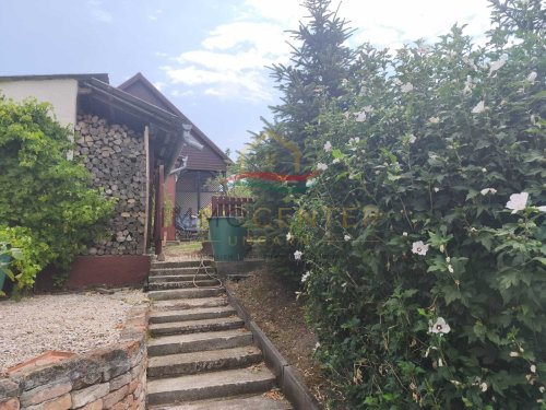 (AAA) Geräumiges Einfamilienhaus in einer ruhigen, grünen Wohngegend (KK1981)