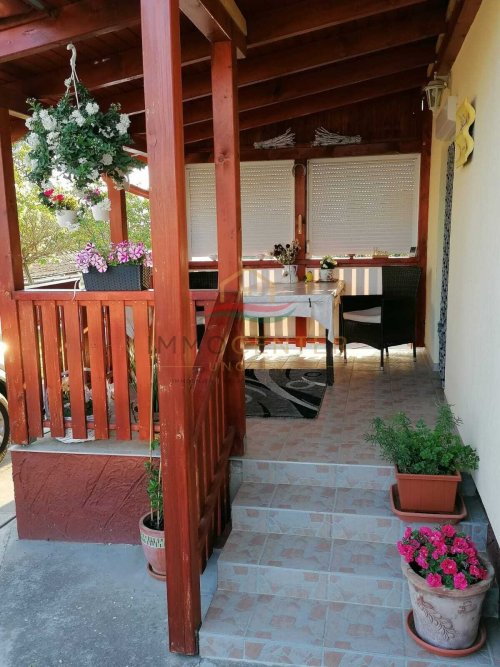 (AAA) Geräumiges Einfamilienhaus in einer ruhigen, grünen Wohngegend (KK1981)