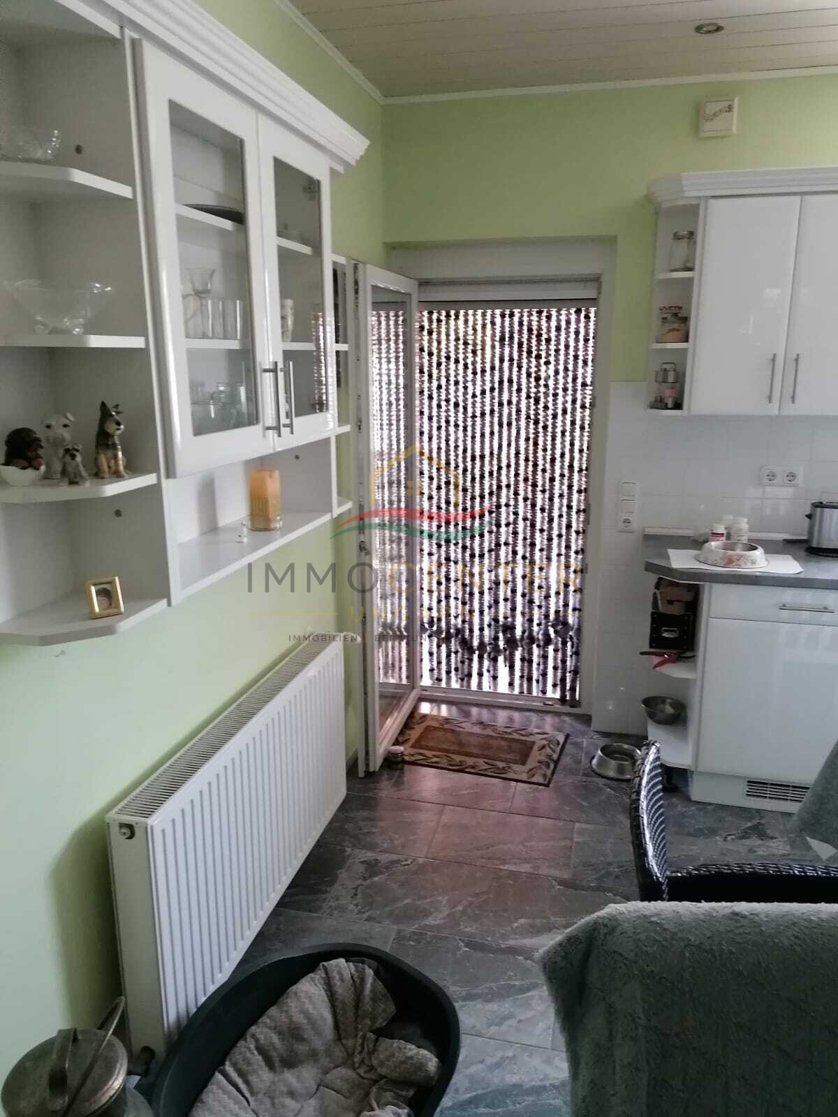 (AAA) Geräumiges Einfamilienhaus+ Einliegerwohnung in einer ruhigen, grünen Wohngegend (KK1981)