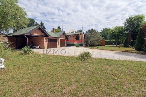 (BAA) Renoviertes Landhaus mit Pool – nur ein Nachbar: ruhig wohnen nahe Balaton (FER0908)