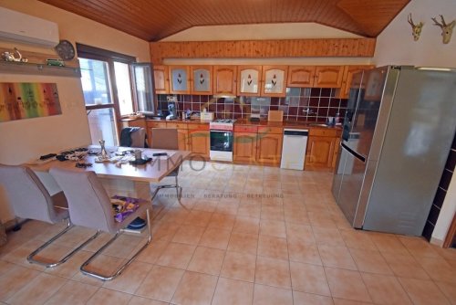 (BAA) Renoviertes Landhaus mit Pool – nur ein Nachbar: ruhig wohnen nahe Balaton (FER0908)