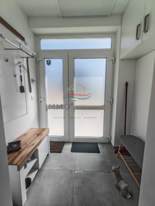 (AAA) Neubau: Hochwertig ausgestattetes Landhaus in ruhiger Lage (CM8782)