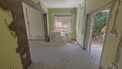 (BBA) Einfamilienhaus mit Nebengebäude zum fertig ausbauen (MW1029)