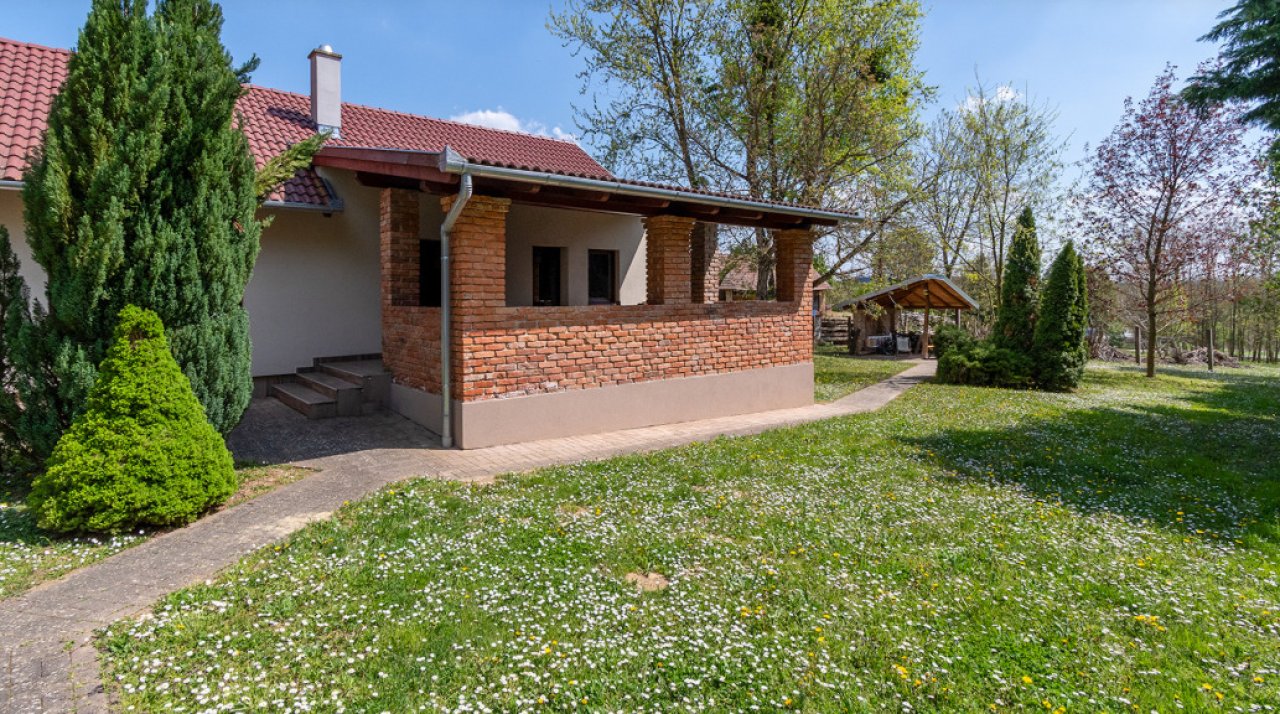 (BAA) Gemütliches, neues Landhaus in einem ruhigen &amp; sicheren Ort Nähe Kis Balaton (33898-2)