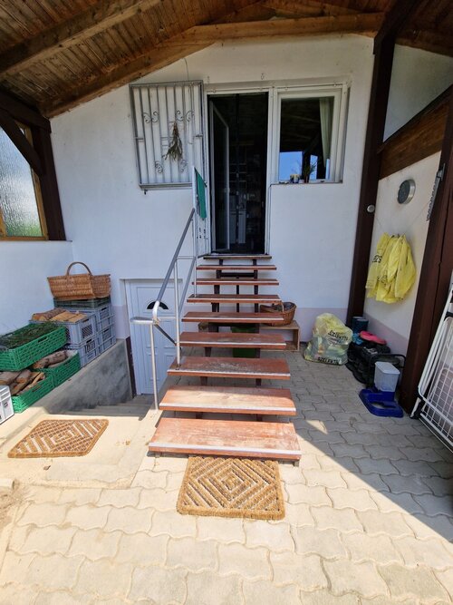 (AAB) Großes Landhaus mit Pool in ruhiger Lage bei Heviz (HCM306-4) — Küchenausgang Garten