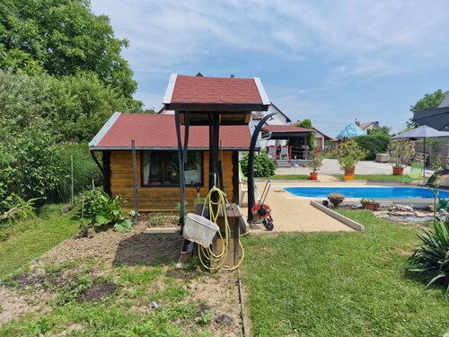 (AAB) Großes Landhaus mit Pool in ruhiger Lage bei Heviz (HCM306-4)