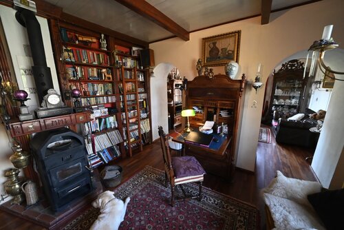(AAAB) Wunderschönes ungarisches Landhaus mit großem Grundstück und Pferdeboxen (HCM307-5) — Wohnzimmer