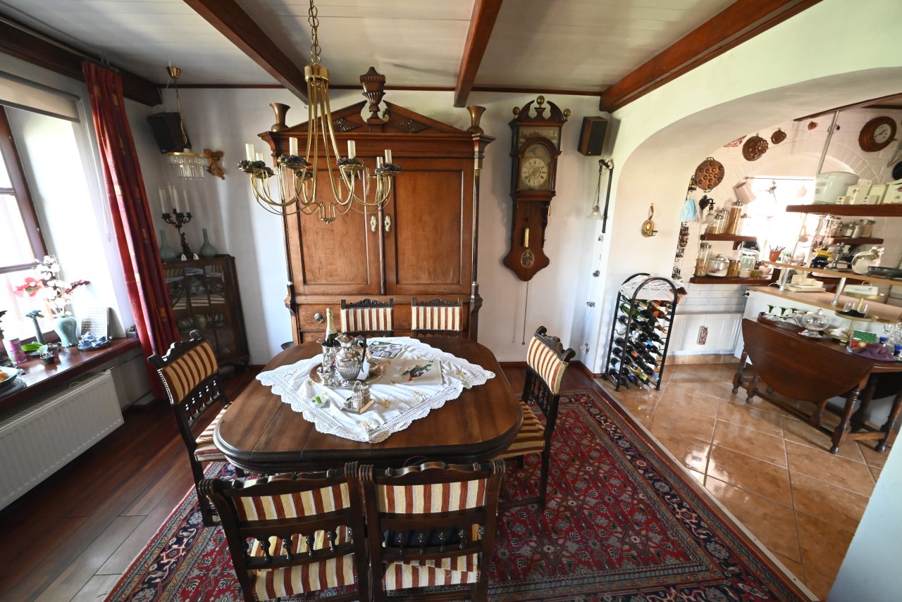 (BAB) Wunderschönes ungarisches Landhaus mit großem Grundstück und Pferdeboxen (HCM307-5) — nappali