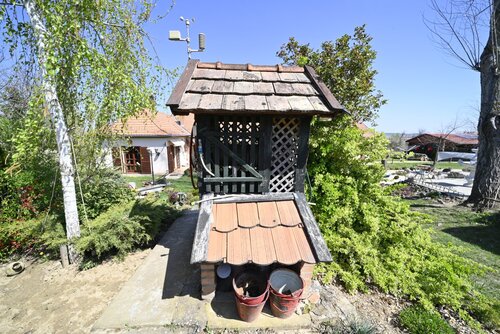 (AAAB) Wunderschönes ungarisches Landhaus mit großem Grundstück und Pferdeboxen (HCM307-5) — eigener Brunnen