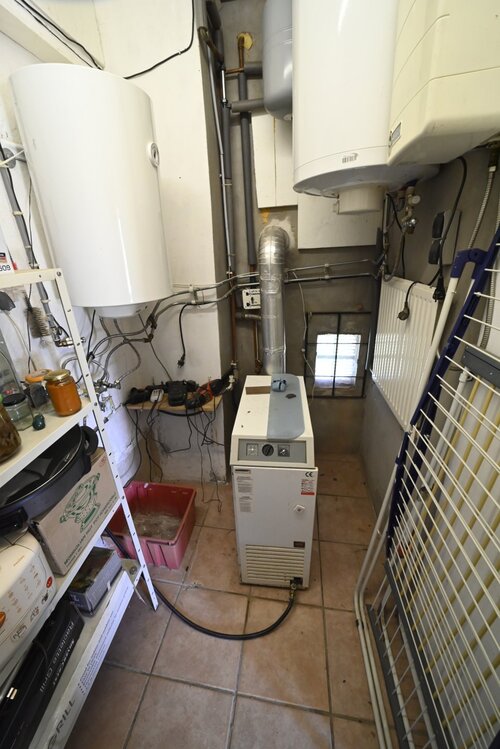 (AAAB) Wunderschönes ungarisches Landhaus mit großem Grundstück und Pferdeboxen (HCM307-5) — Gastherme