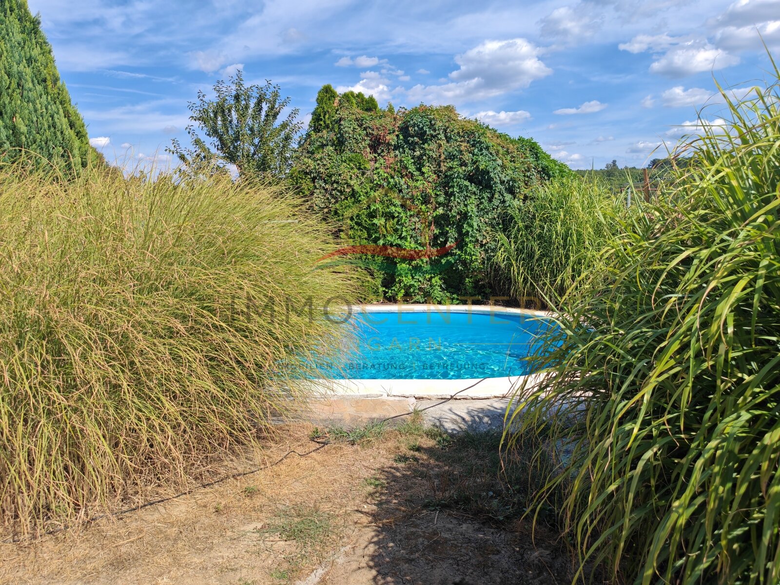 (BAA) Naturnahes Landhaus mit Pool und großem Grundstück südlich des Balatons