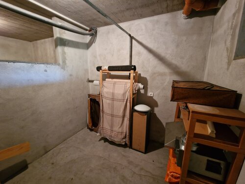 (BAA) Außergewöhnliches Anwesen für viele Nutzungsarten: Pferdegestüt, betreutes wohnen, Oldtimer-Halle usw (HCM333-4)