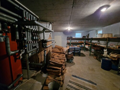 (BAA) Außergewöhnliches Anwesen für viele Nutzungsarten: Pferdegestüt, betreutes wohnen, Oldtimer-Halle usw (HCM333-4)