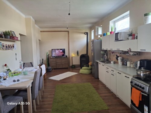 (BAA) Renoviertes Einfamilienhaus für die große Familie in guter Lage zur Vermieten (KK0909-M)
