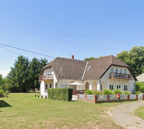 (BAA) Renoviertes Einfamilienhaus für die große Familie in guter Lage zur Vermieten (KK0909-M)