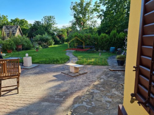 (BAA) Sonniges Landhaus in ruhiger Lage mit traditionellem Flair (CM2026)