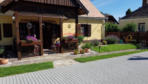(BAA) Sonniges Landhaus in ruhiger Lage mit traditionellem Flair (CM2026)