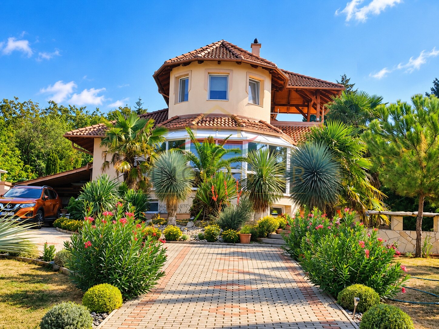 Mediterranes Lebensgefühl in Balatongyörök – Palmengarten, Wintergarten und separater Gästebereich