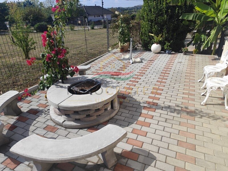Mediterranes Lebensgefühl in Balatongyörök – Palmengarten, Wintergarten und separater Gästebereich (Lux021)