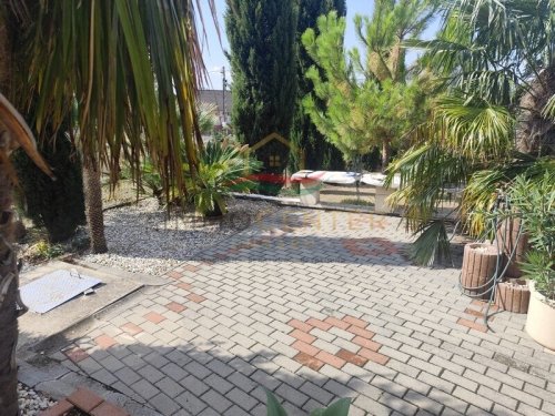 Mediterranes Lebensgefühl in Balatongyörök – Palmengarten, Wintergarten und separater Gästebereich (Lux021)
