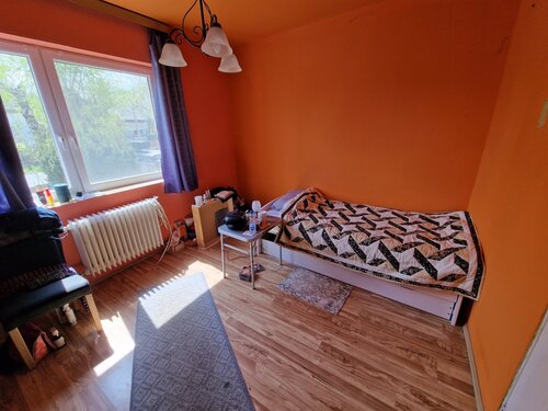 (BCA) Großes, grundsolides Haus, unterkellert, viel Platz und günstig! (HCM341-5) — Schlafzimmer 2 im EG