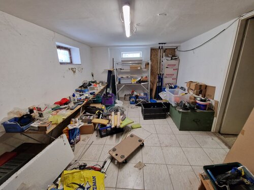 (BCA) Großes, grundsolides Haus, unterkellert, viel Platz und günstig! (HCM341-5) — Werkstatt