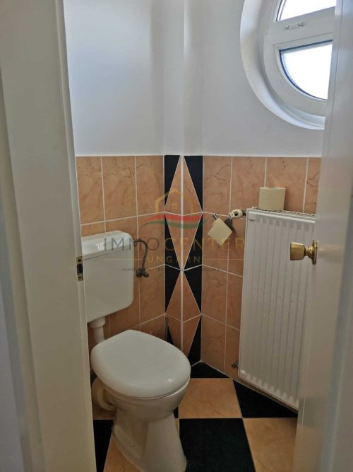 (AAA) Neuwertiges Landhaus im Bungalowstil mit Gästeappartment und Pool (CM064-5)