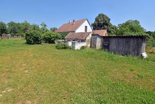 (BAA) Renoviertes Landhaus nur 15 km südlich vom Balaton in ruhiger Lage (FER1606)