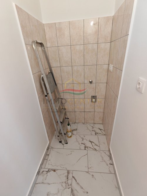 (AAA) Großes Landhaus mit Apartment &amp; viel Staufläche, auch ideal für Handwerk oder Büro (HCM217-3) — Hauswirtschaftsraum EG