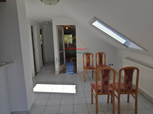 (AAA) Großes Landhaus mit Apartment &amp; viel Staufläche, auch ideal für Handwerk oder Büro (HCM217-3) — Apartment