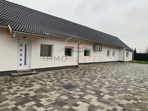 (BAA) Komplett renoviertes Landhaus in ruhiger Lage (CM7342)