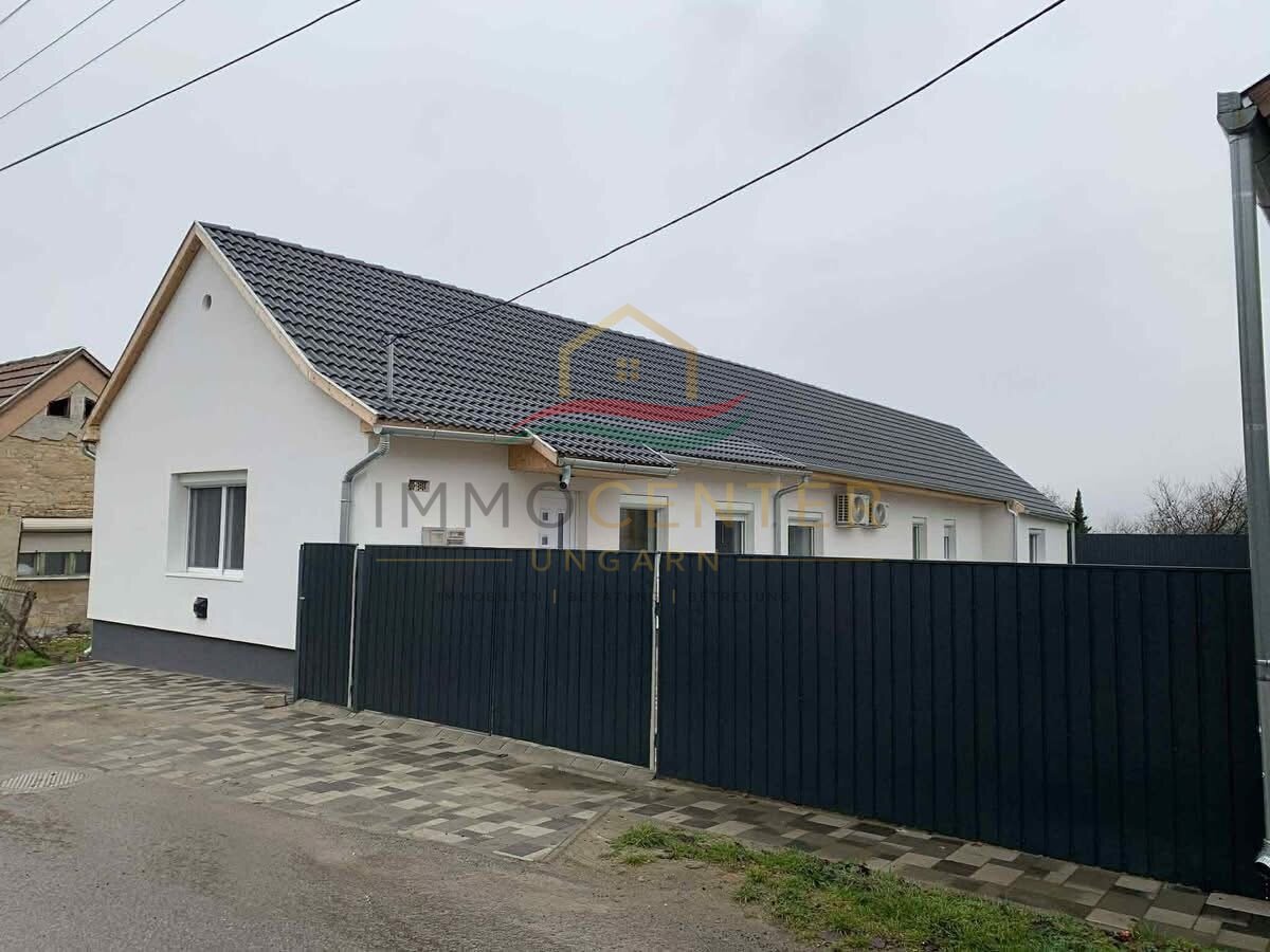 (BAA) Komplett renoviertes Landhaus in ruhiger Lage