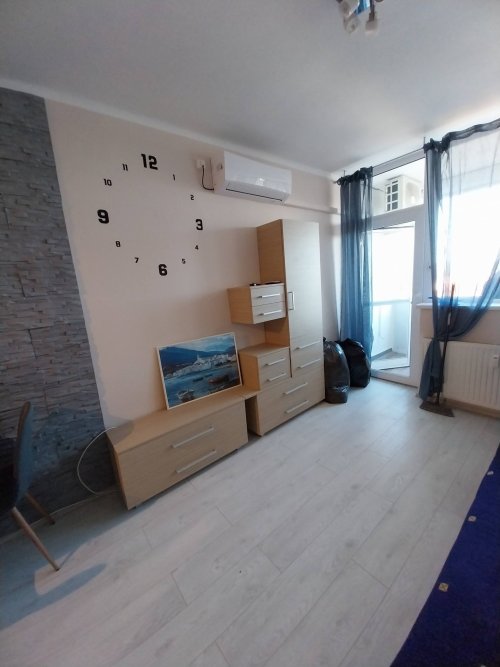 (AAA) Renoviertes kleines Studio-Apartment in guter Lage (KK1845-M)