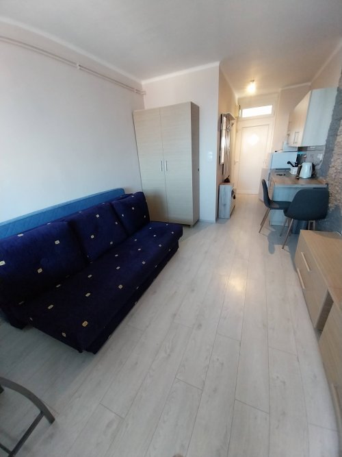 (AAA) Renoviertes kleines Studio-Apartment in guter Lage (KK1845-M)