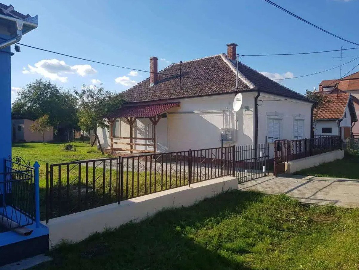 (BBA) Gemütliches Haus in unmittelbarer Seenähe