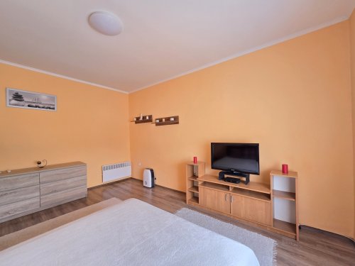 (BBA) Großes Familienhaus in schöner &amp; ruhiger Lage (KK005-2)