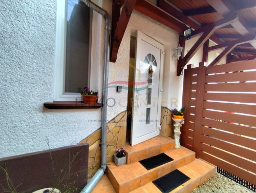 (BAA) Győr–Pinnyéd | Renoviertes Einfamilienhaus mit separater Wohneinheit, Werkstatt und  Garten (LUX022)