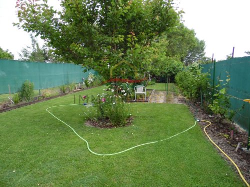 (BAA) Győr–Pinnyéd | Renoviertes Einfamilienhaus mit separater Wohneinheit, Werkstatt und  Garten (LUX022)