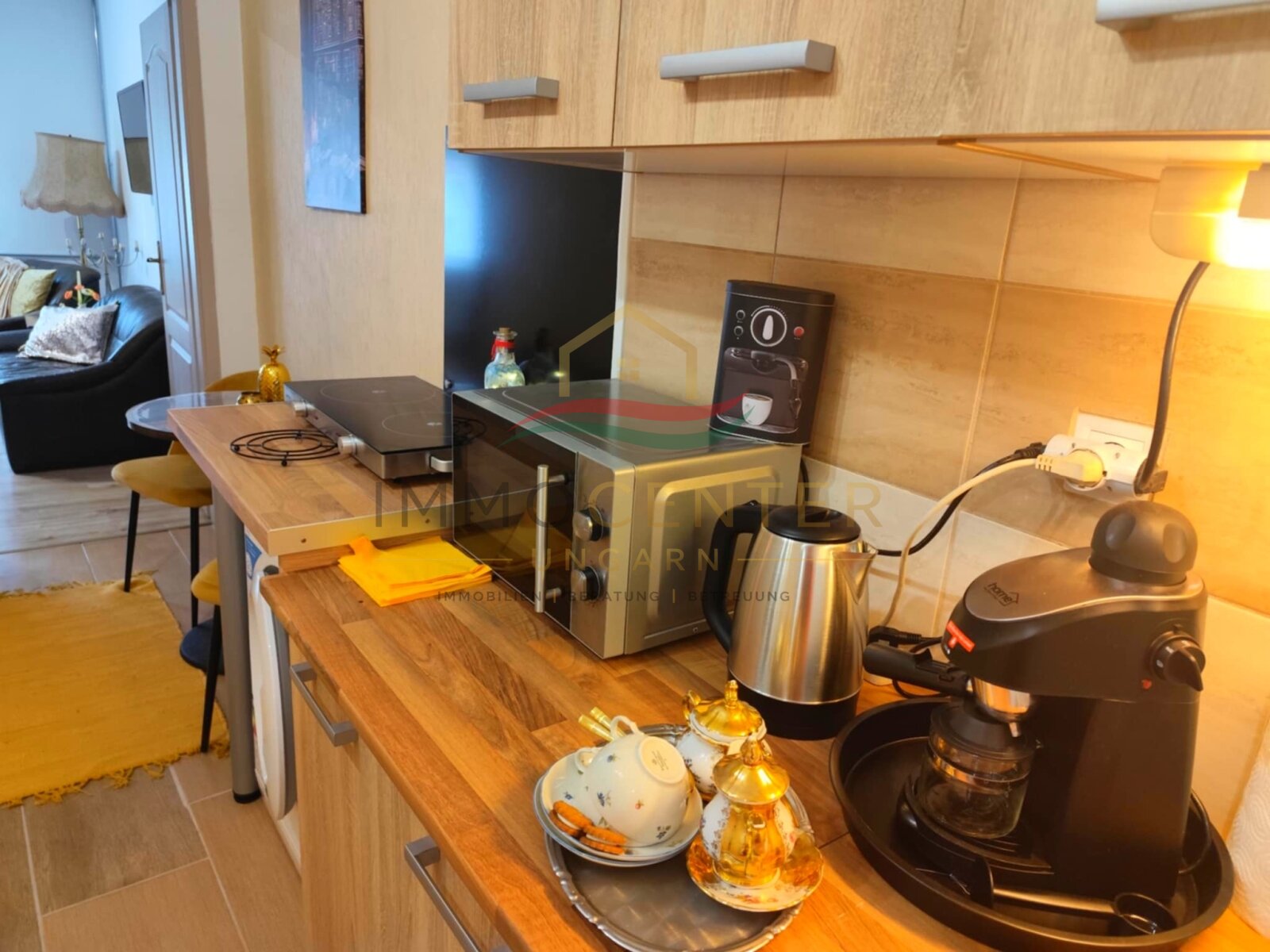 (BAA) Győr–Pinnyéd | Renoviertes Einfamilienhaus mit separater Wohneinheit, Werkstatt und  Garten