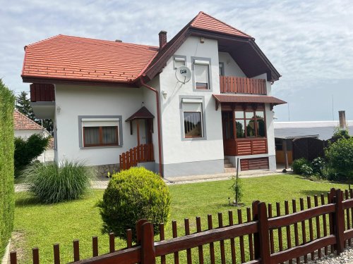 (AAAB) Schreinerei am Balaton mit vollen Auftragsbüchern &amp; Wohnhaus (CM125-2)