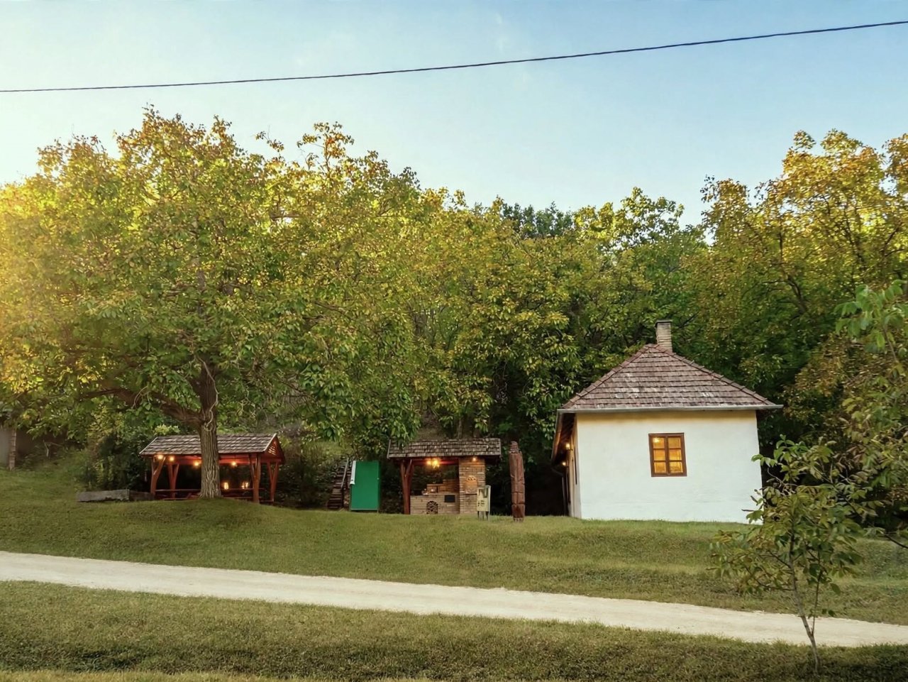 (BAA) Ehemalige Jagdhaus-Pinze in himmlischer Ruhe, ideal für Aussteiger, kein Mobilfunk (CM1027)